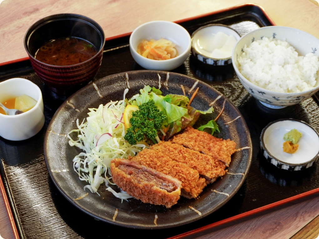 ビーフカツ定食